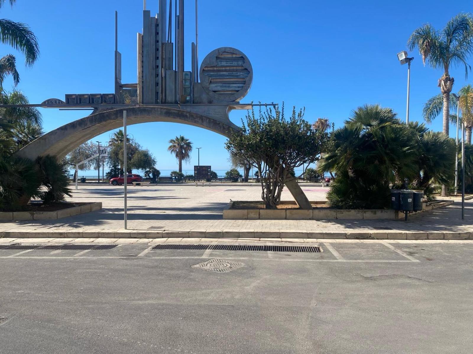 Appartamenti Amelia E Corrado مارينا دي راغوزا المظهر الخارجي الصورة
